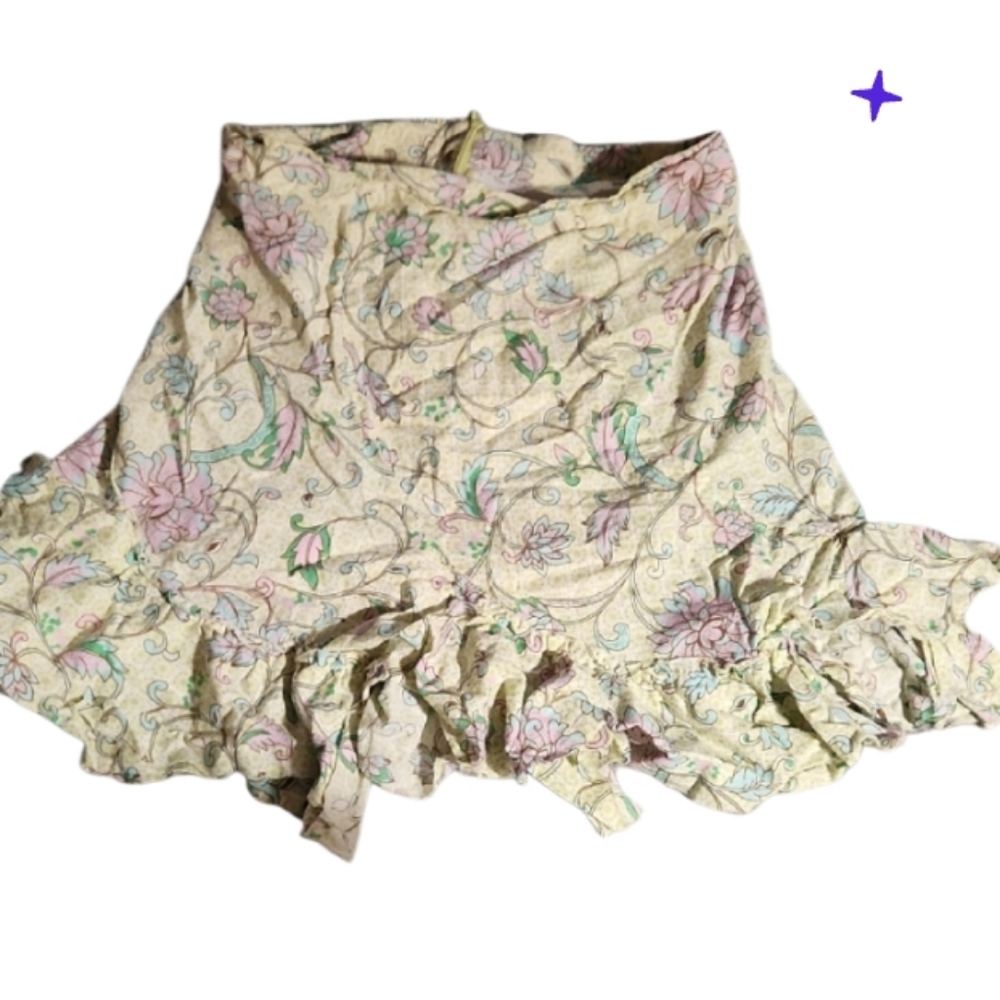 100% Cotton Vintage Size 3 Green Ruffled Mini Skirt Zip Back